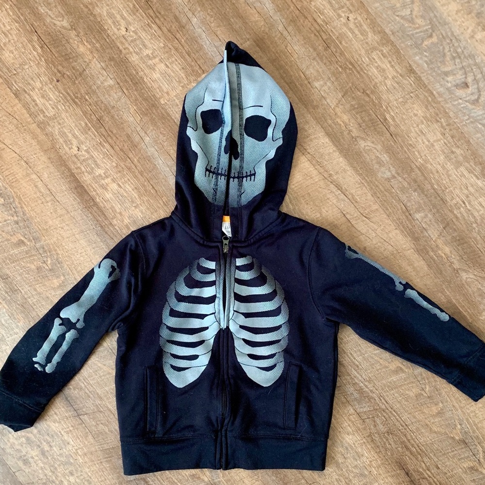 Skeleton hoodie 5t Baby Gap